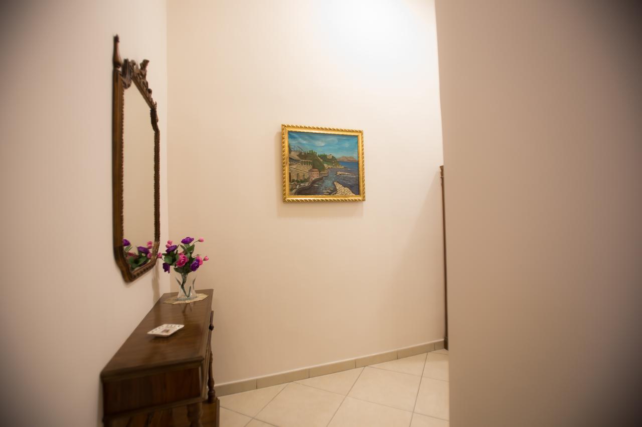 A Casa Di Nonna Giulia Panzió Nápoly Kültér fotó